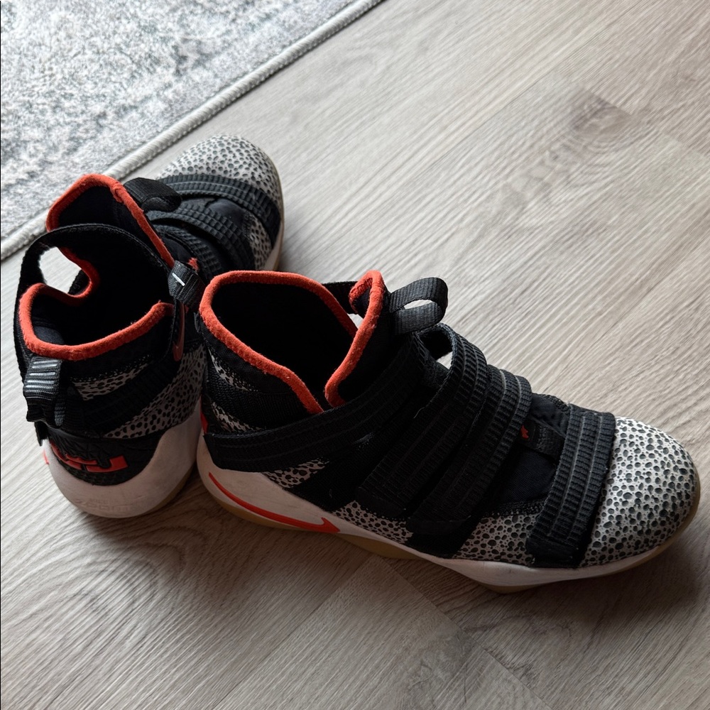Nike LeBron Soldier SFG Safari